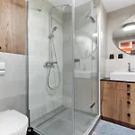 Appartamento Skypark 1-bedroom On Floor 11 With Park View And Parking By Skyviews *