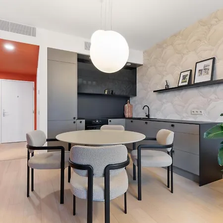 Apartment Skypark With Views Free Parking