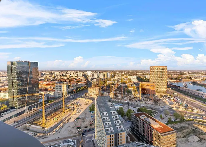 Skypark 1-Bedroom Apartment On Floor 11 With Park View And Parking By Skyviews Bratislava