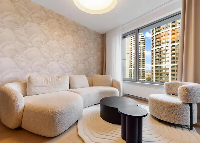 Skypark 1-Bedroom Apartment On Floor 11 With Park View And Parking By Skyviews